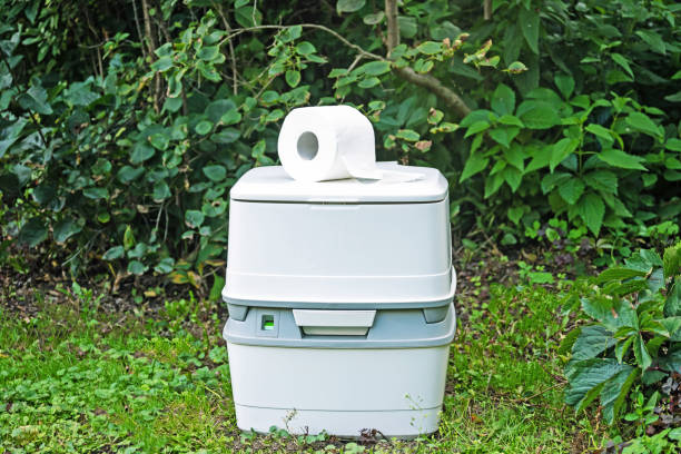 Best Sanitation services for porta potties  in Earlham, IA